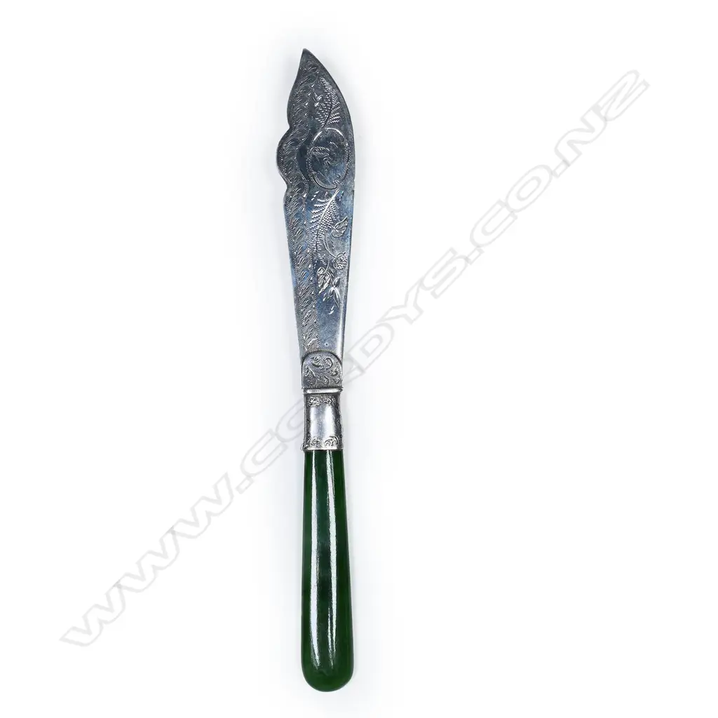 Frank Grady (Wellington) silver and greenstone butter knife, Image 1++